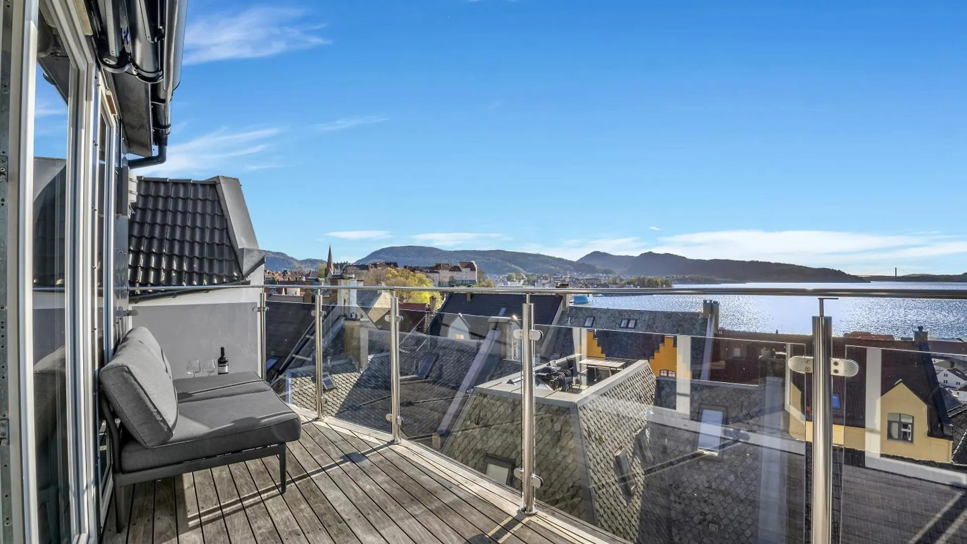 Penthouse Apartment Bergen 0*,  Norveç